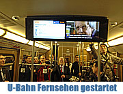 U-Bahn Fernsehen ging am 21.11.2013 auf Sendung. MVG und Münchner Fenster bieten Fahrgastinformation & Infotainment in der U-Bahn (©Foto: Martin Schmitz)